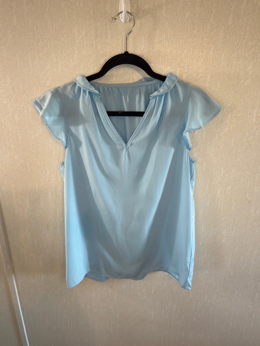 Halara Small Light Blue V Neck Butterfly Sleeve Ruffle Blouse